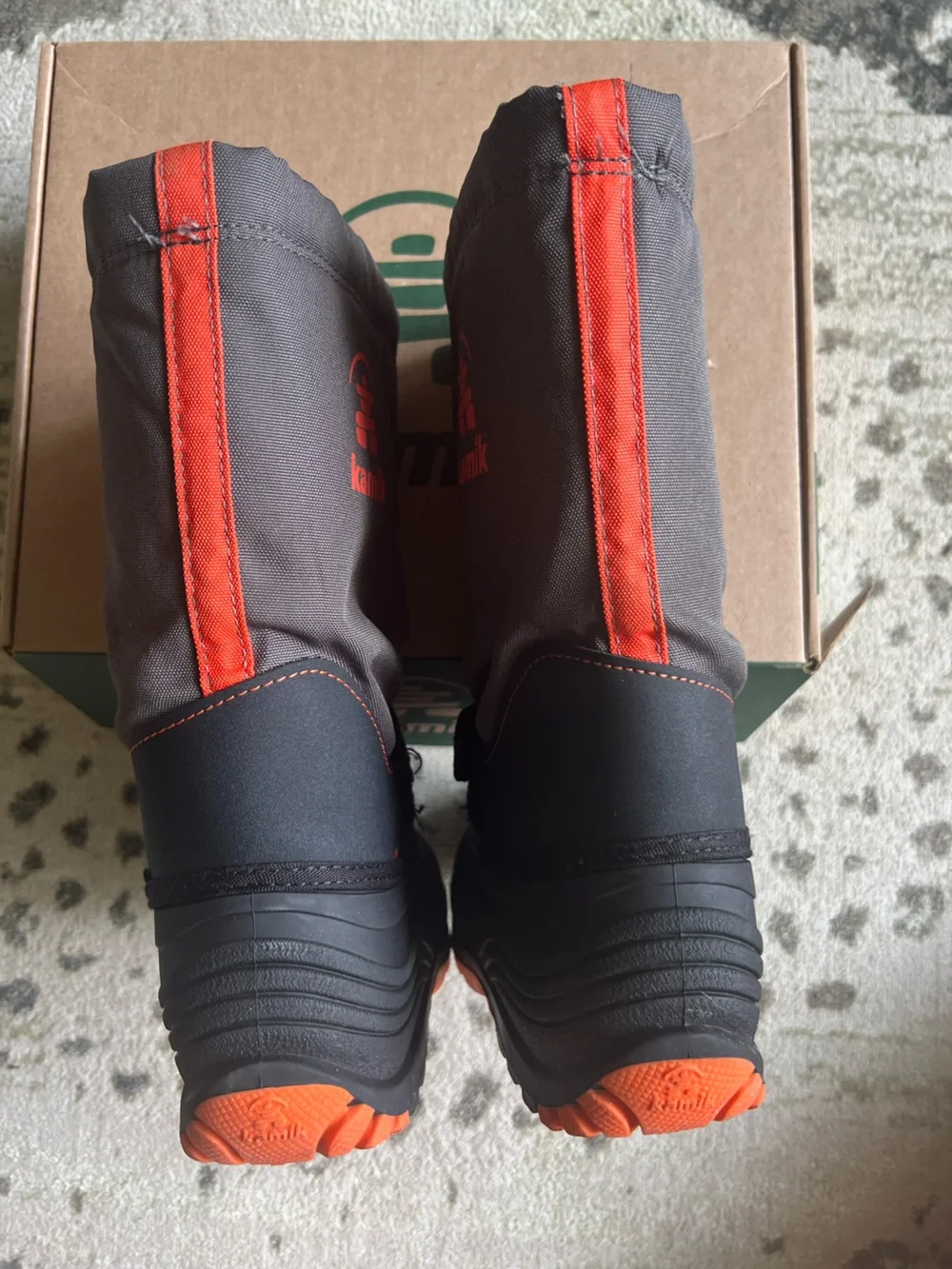 Kamik children size